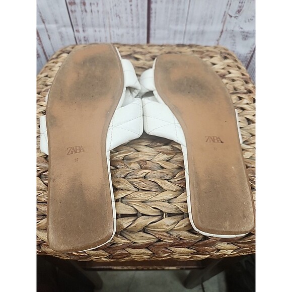ZARA Quilter Padded Flat Slides Sandals White size EU 37 Vintage - Picture 4 of 4